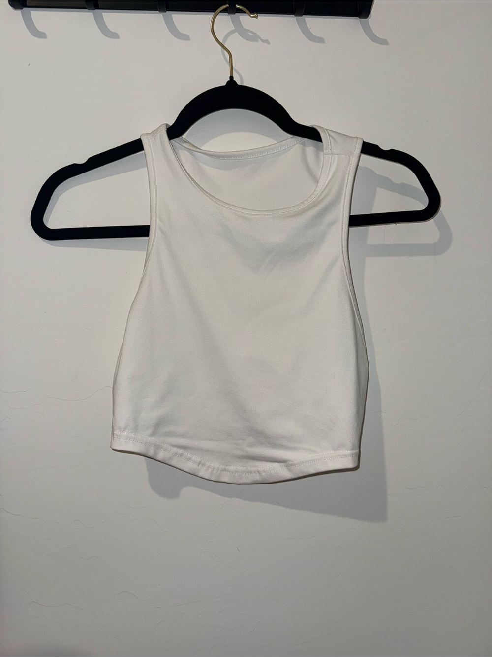 SHEIN White Ribbed Sleeveless Crop Tank